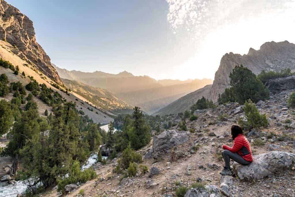 Lakes Loop Trek Views Alesha
