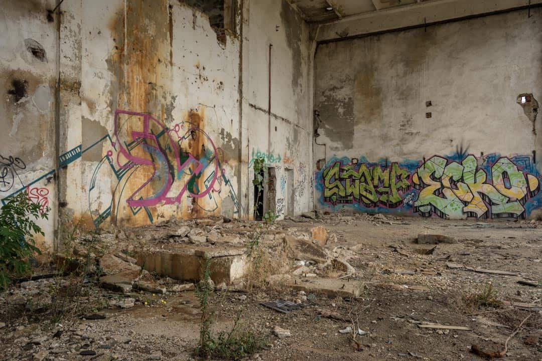 Bucharest Beautiful Decay Tour