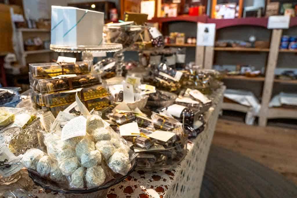 Candy Store Harpers Ferry