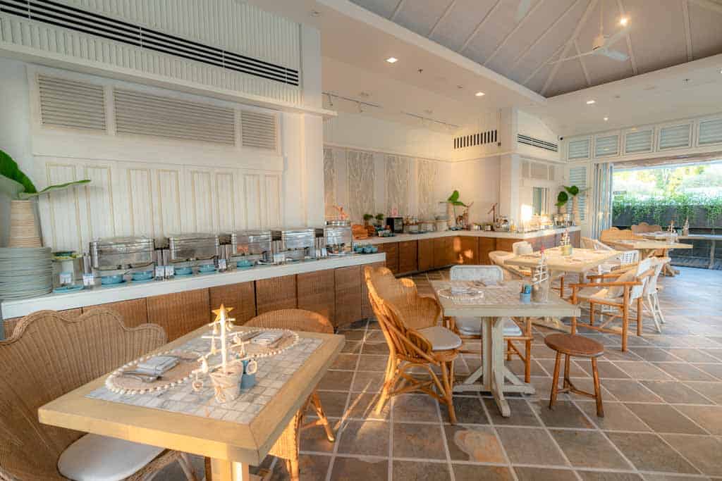 Breakfast Hornbill Restaurant