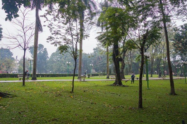 Lenin Getting A Chinese Visa In Hanoi Vietnam China Price Cost