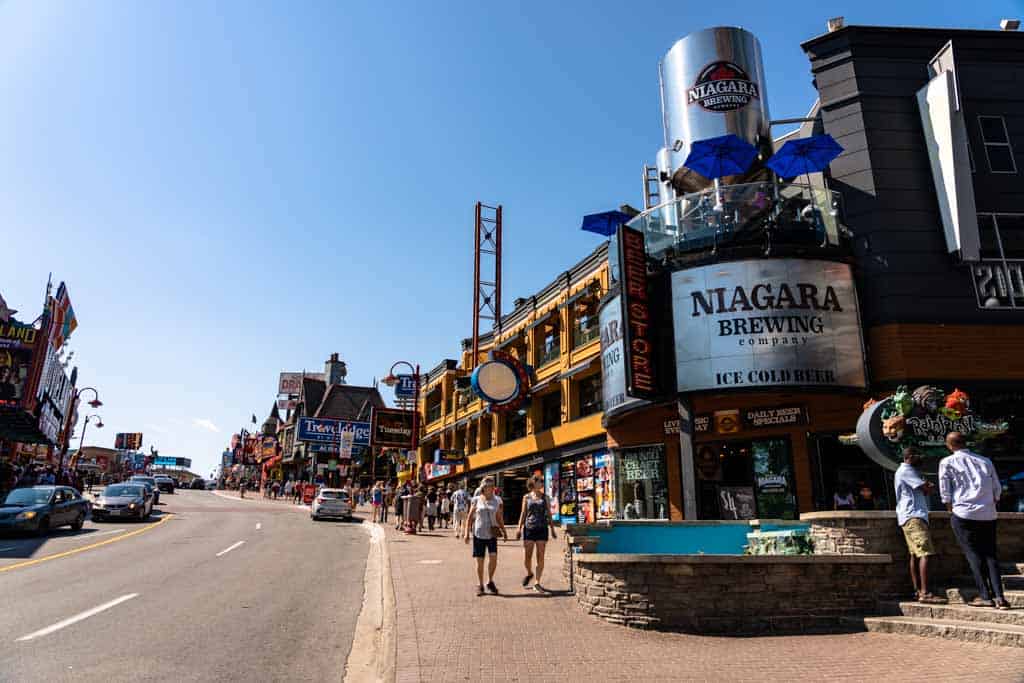 Clifton Hill Attractions