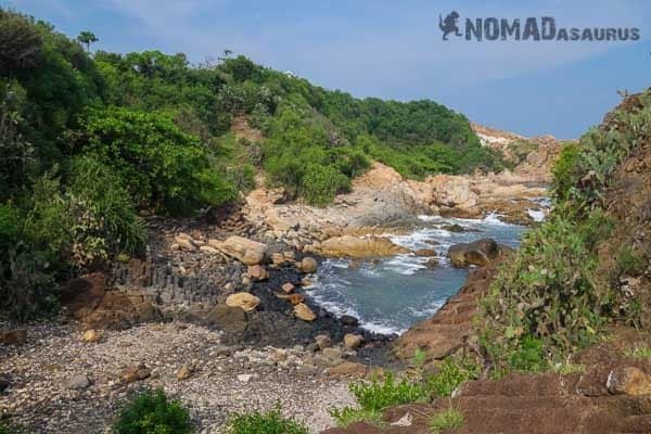 Ganh Da Dia Backside