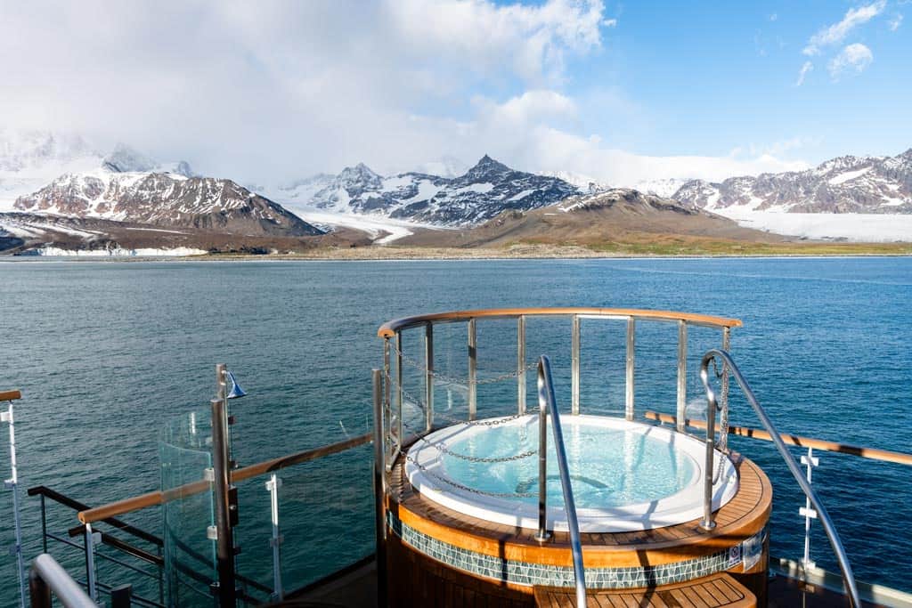 Jacuzzi Deck 7 Sylvia Earle
