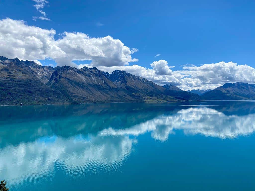 Lake Wakatipu Hiking In Queenstown