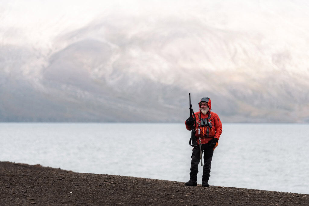 Leo Polar Bear Watch