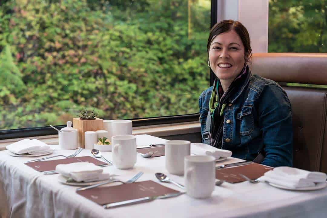 Dining Cart Goldleaf Service Rocky Mountaineer Train Review