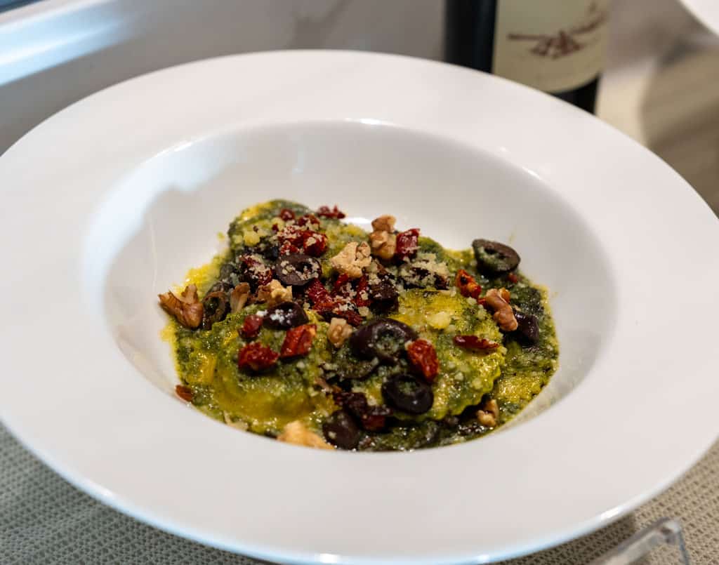 Meals At Gentoo Restaurant