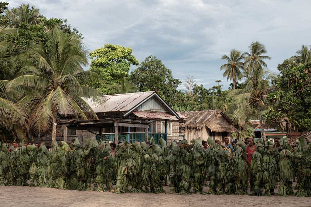 Mwako Mwako Banana Leaf Costumes Santa Catalina Wogasia