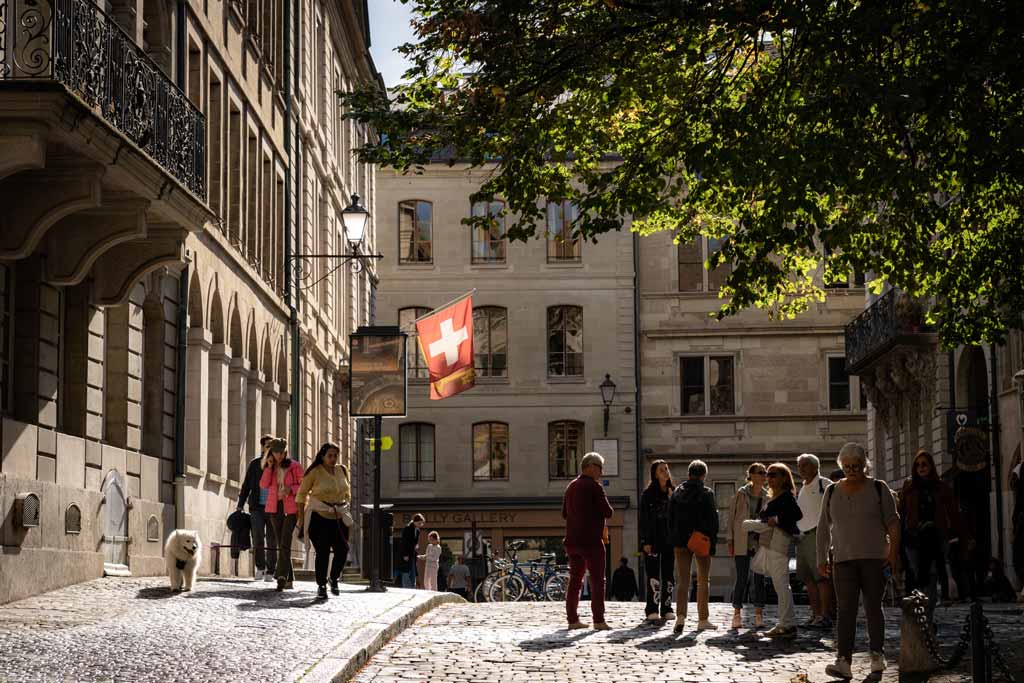 People-In-Street-Geneva