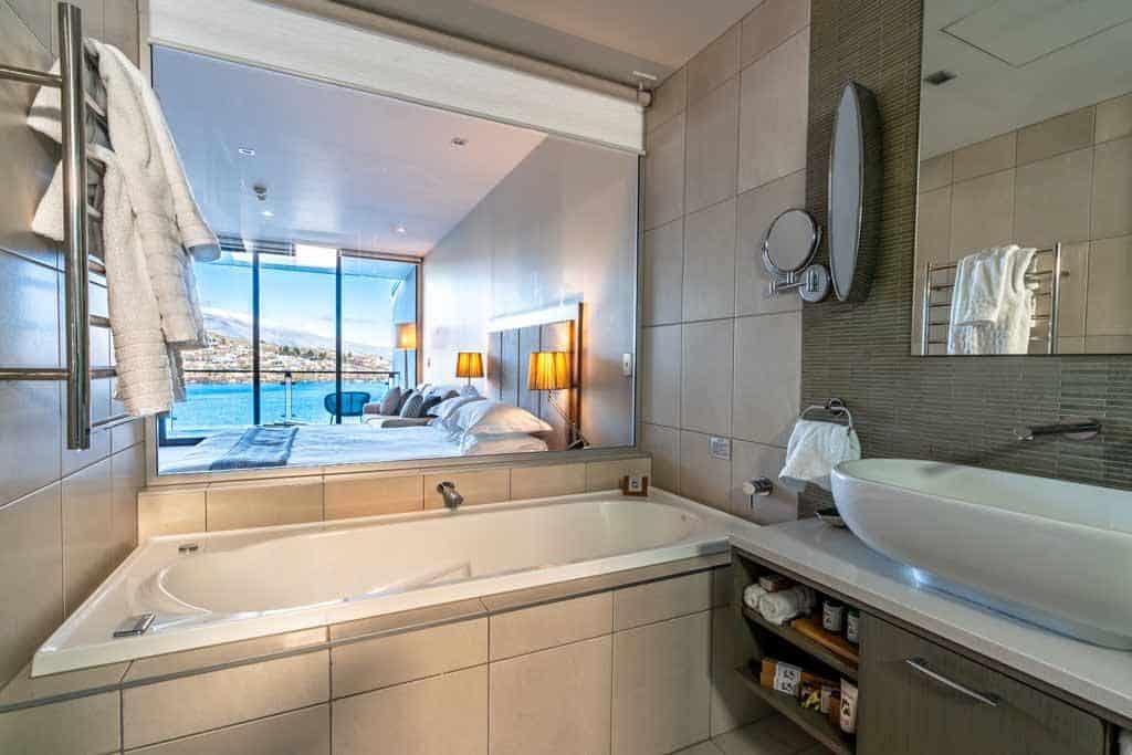 The Rees Hotel Bathroom