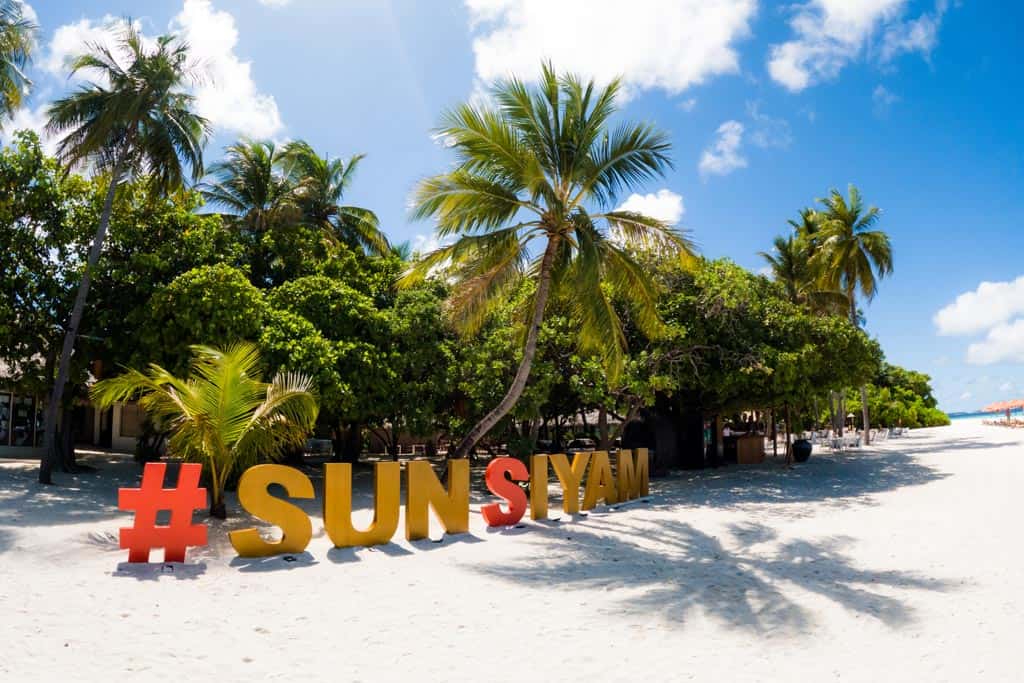 Sun Siyam Sign
