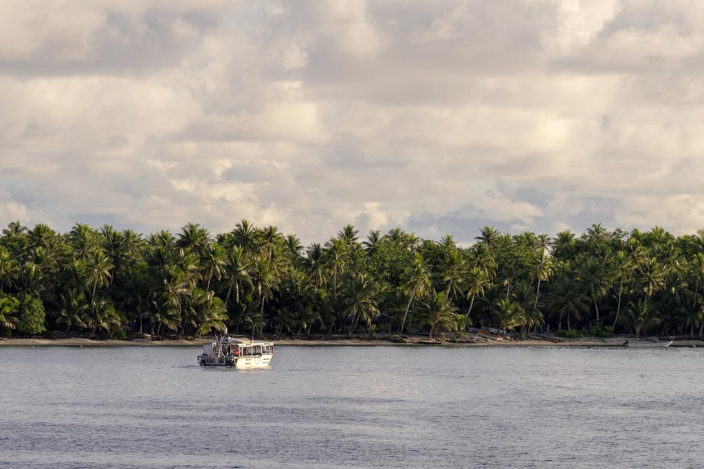 Xplorer Heading To Ulithi