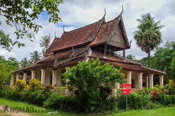 Wat Samraong Knong Prison Temple Battambang